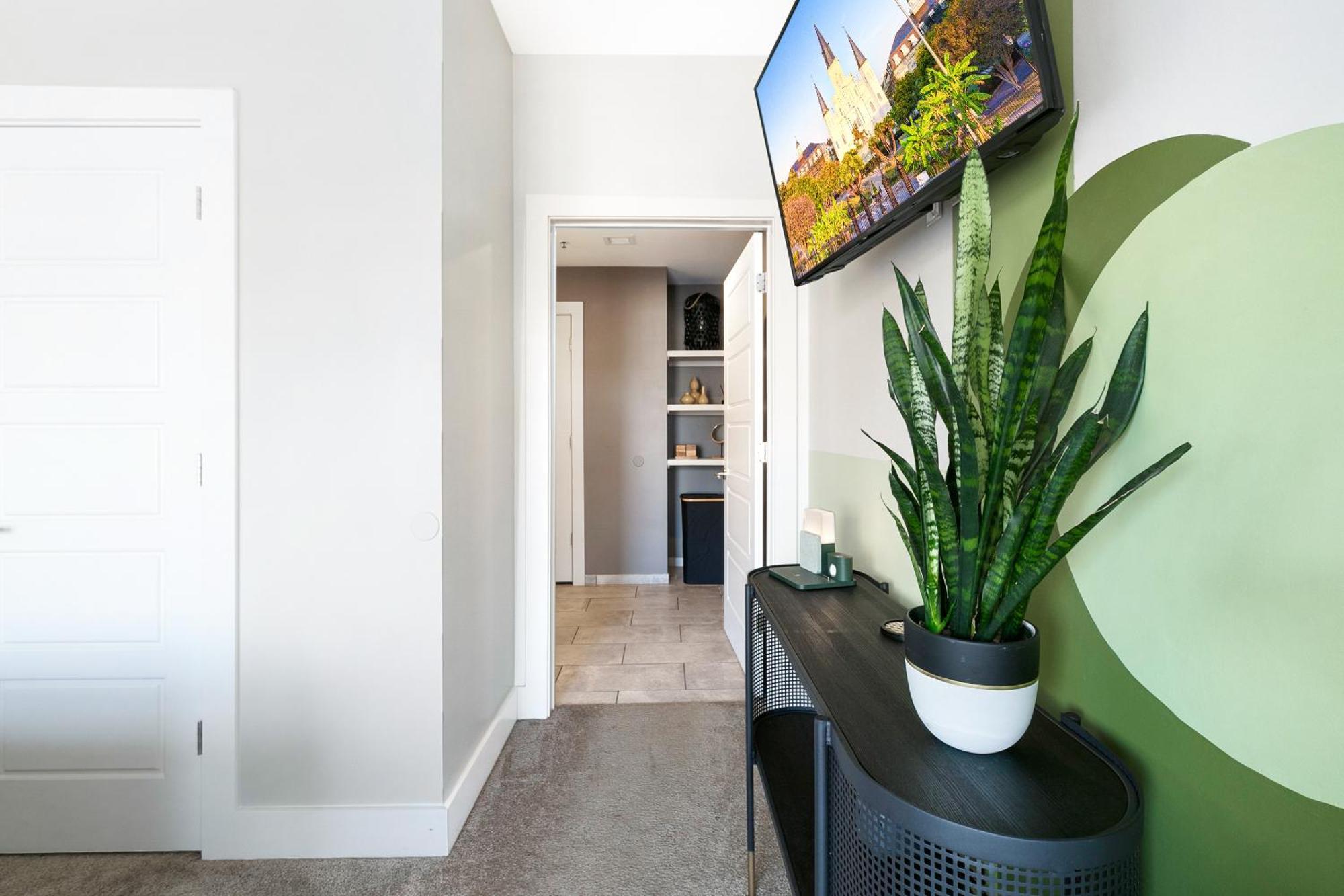 Luxury 2-Bedroom Condo Steps Away From The French Quarter Νέα Ορλεάνη Εξωτερικό φωτογραφία